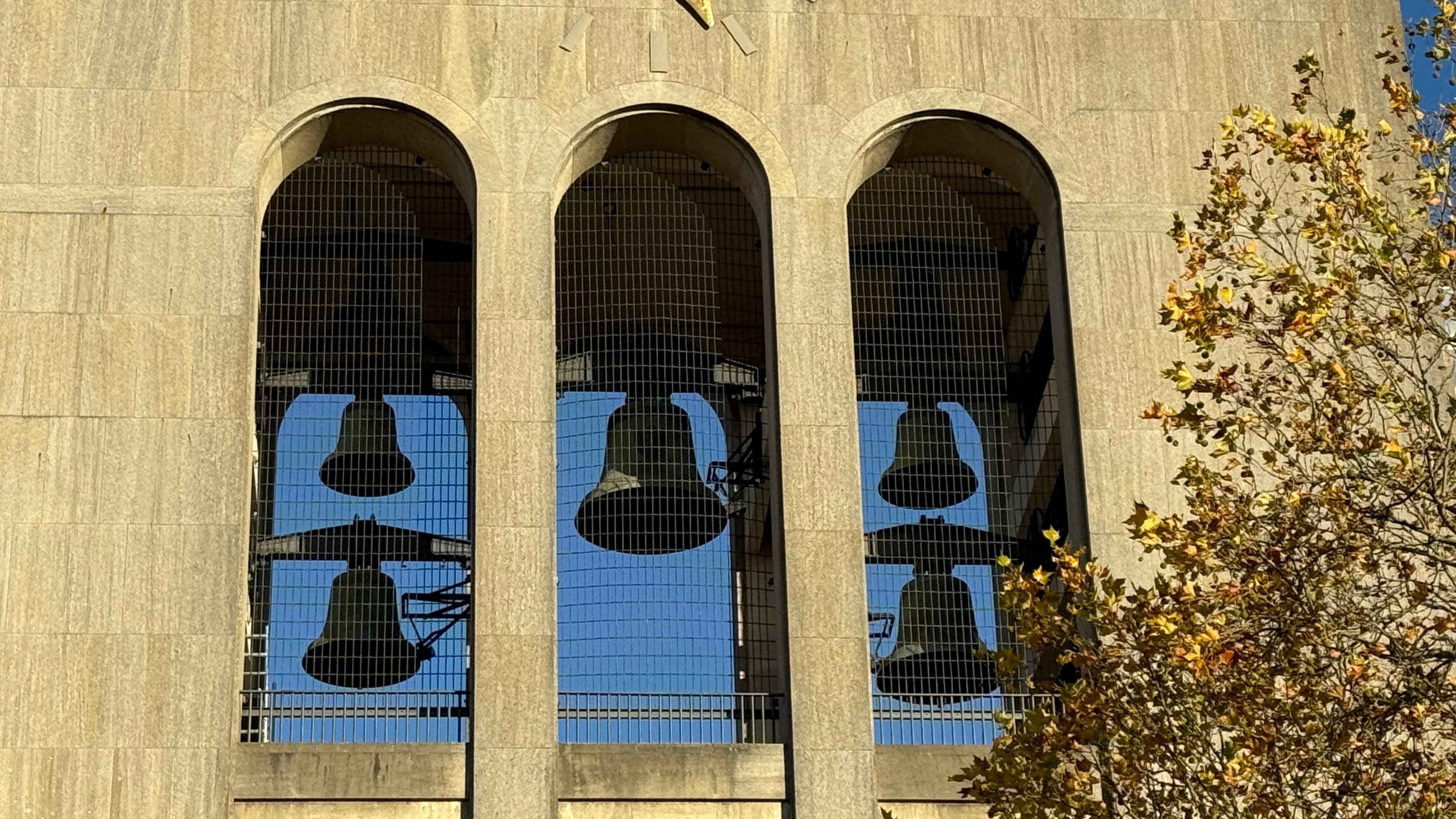 ZH Pauluskirche Aussen hochkant