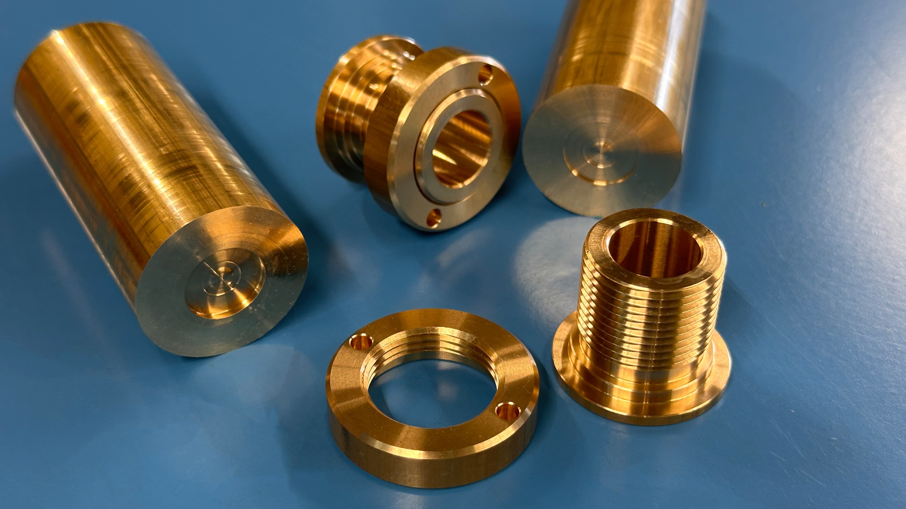 Pezzi torniti CNC per applicazioni speciali